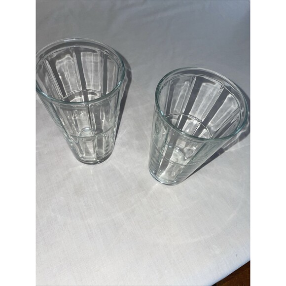 Pasabahce Pair of Two Glass Tumblers Size 3.25x6 Windowpane Block 16 Oz EUC - Picture 1 of 12